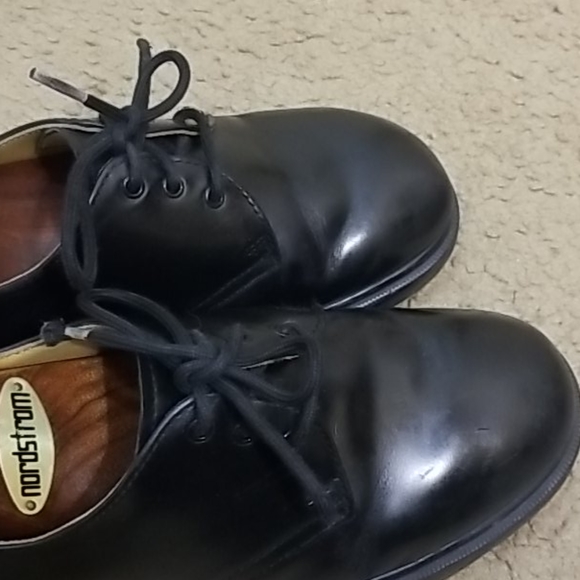 Dr. Martens The Original Unisex Oxfords - Picture 9 of 16